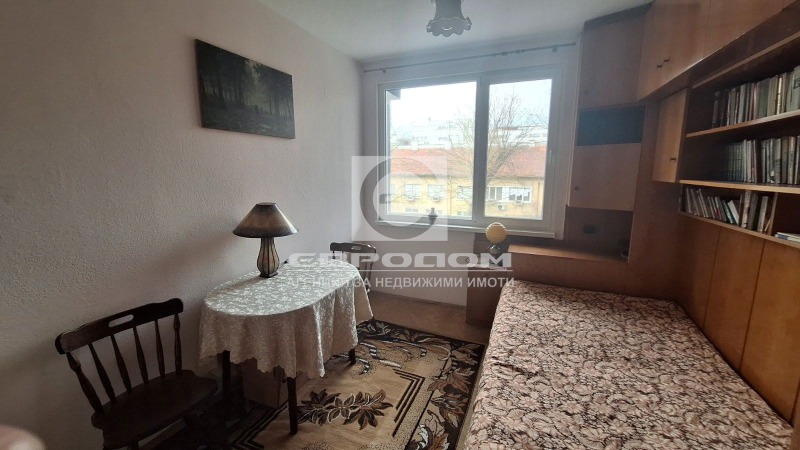 Продава МНОГОСТАЕН, гр. Стара Загора, Център, снимка 8 - Апартаменти - 53172158