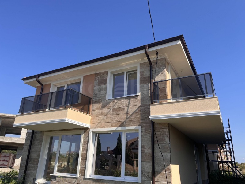 Продава КЪЩА, гр. Поморие, област Бургас, снимка 14 - Къщи - 53130214