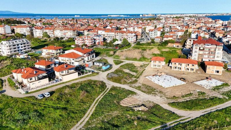 Продава КЪЩА, гр. Поморие, област Бургас, снимка 16 - Къщи - 53130214