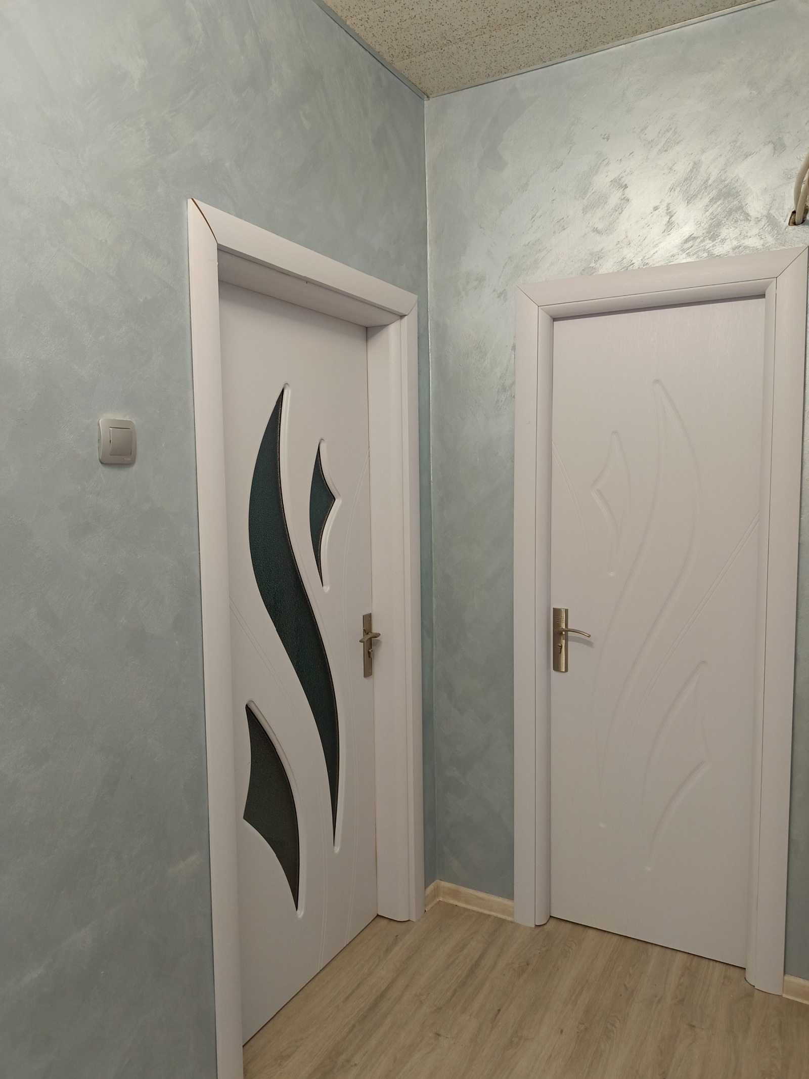 Продава 2-СТАЕН, гр. Плевен, Сторгозия, снимка 3 - Апартаменти - 53872414