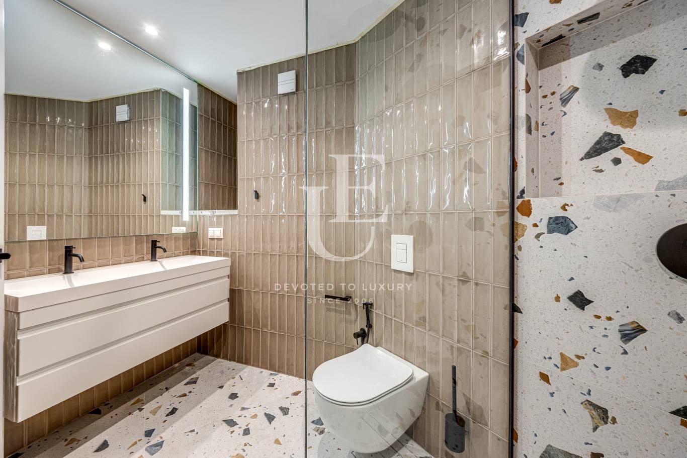 Продава МНОГОСТАЕН, гр. София, Лозенец, снимка 9 - Апартаменти - 54343460