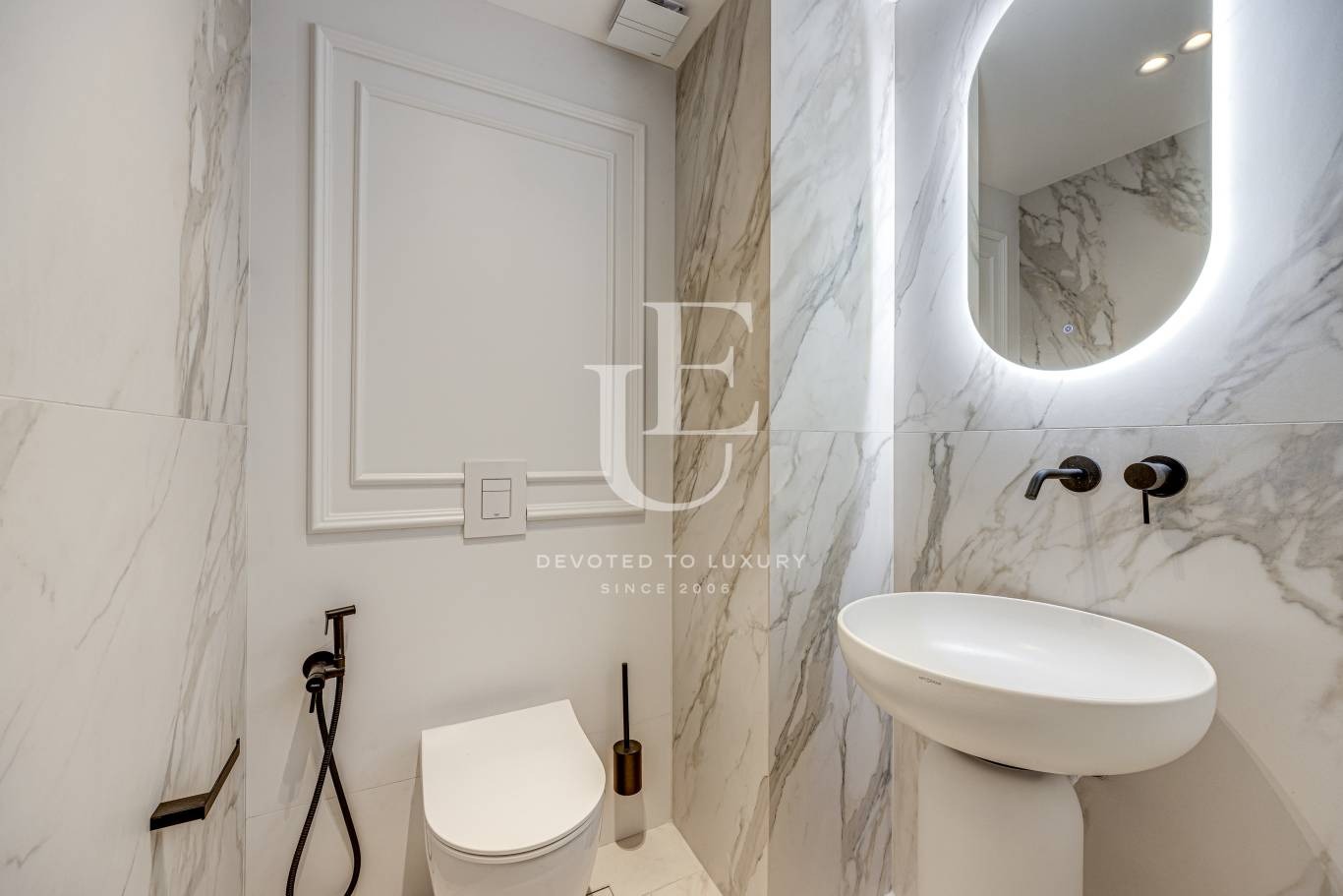 Продава МНОГОСТАЕН, гр. София, Лозенец, снимка 11 - Апартаменти - 54343460