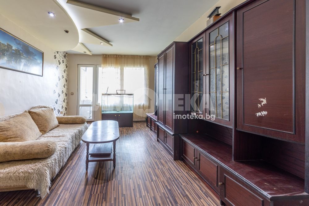 Продава МНОГОСТАЕН, гр. Варна, Завод Дружба, снимка 6 - Апартаменти - 54709591