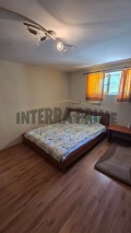 Продава ЕТАЖ ОТ КЪЩА, гр. Добрич, ЖП Гара, снимка 3