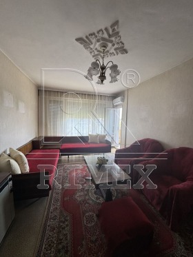 1 quarto Vastanitcheski, Plovdiv