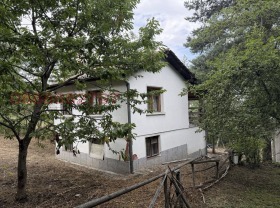Продава  Къща, с. Дедево
