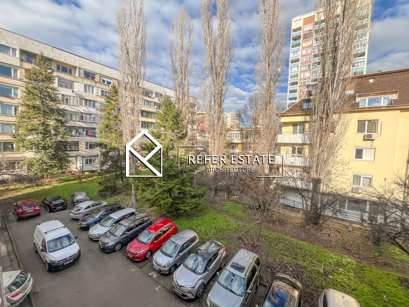 Продава 2-СТАЕН, гр. София, Изток, снимка 11 - Aпартаменти - 49103663