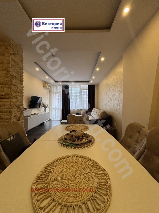 Продава 2-СТАЕН, гр. Велико Търново, Колю Фичето, снимка 3 - Апартаменти - 52621985