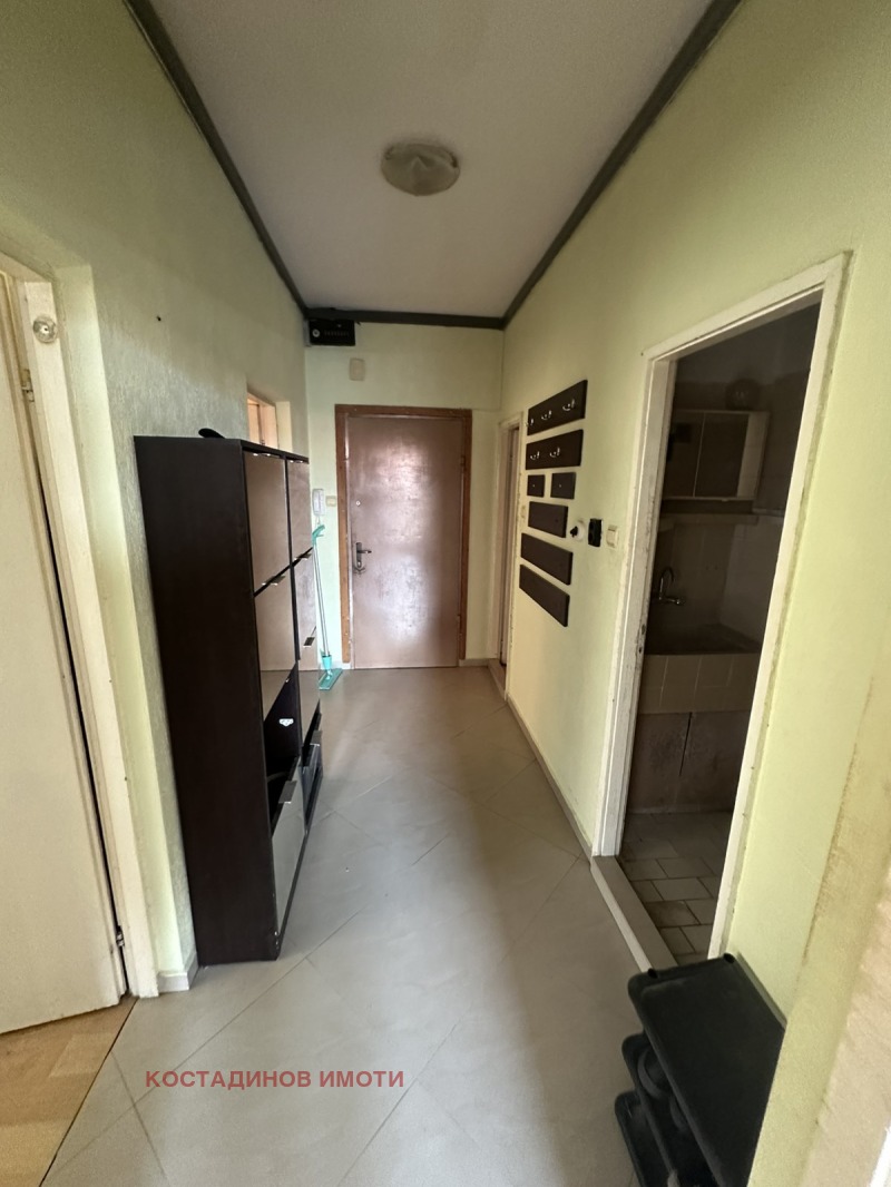 Till salu  2 sovrum Plovdiv , Vastanitjeski , 68 kvm | 47927778 - bild [11]