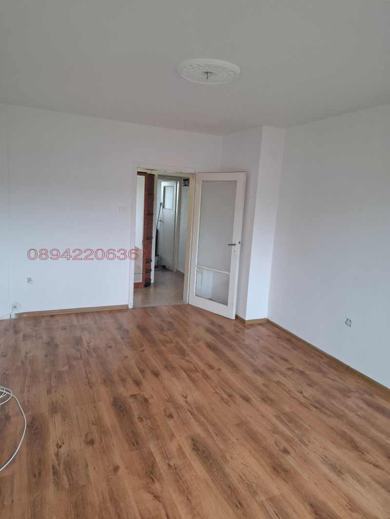 Продава 3-СТАЕН, гр. Русе, Родина 2, снимка 4 - Апартаменти - 52783350