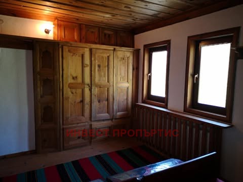 Продава ХОТЕЛ, с. Ковачевица, област Благоевград, снимка 7 - Хотели - 56323581