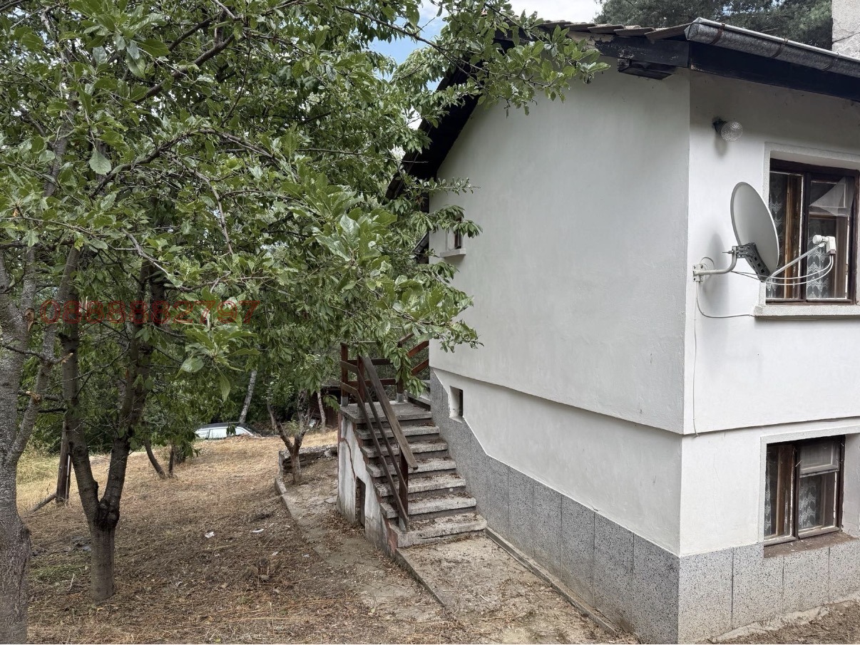 Продава КЪЩА, с. Дедево, област Пловдив, снимка 3 - Къщи - 54739188