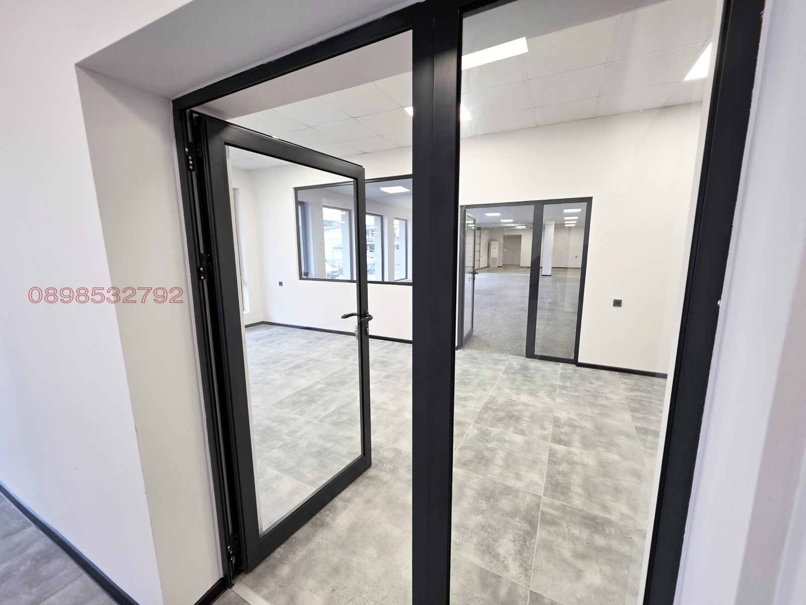 Продава МАГАЗИН, гр. Шумен, Добруджански, снимка 4 - Магазини - 54292562