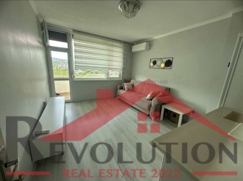 Продава 3-СТАЕН в град Кърджали, Веселчане - 65 кв.м / 105 000 € » 205 362.15 лв., РЕВОЛЮЦИЯ НЕДВИЖИМИ ИМОТИ 2022