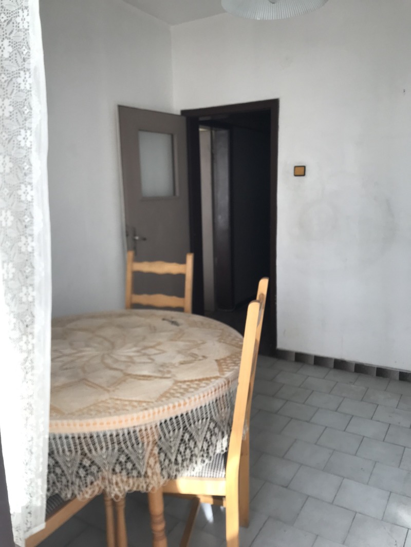 De vânzare  2 dormitoare Plovdiv , Țentâr , 93 mp | 56819095 - imagine [7]