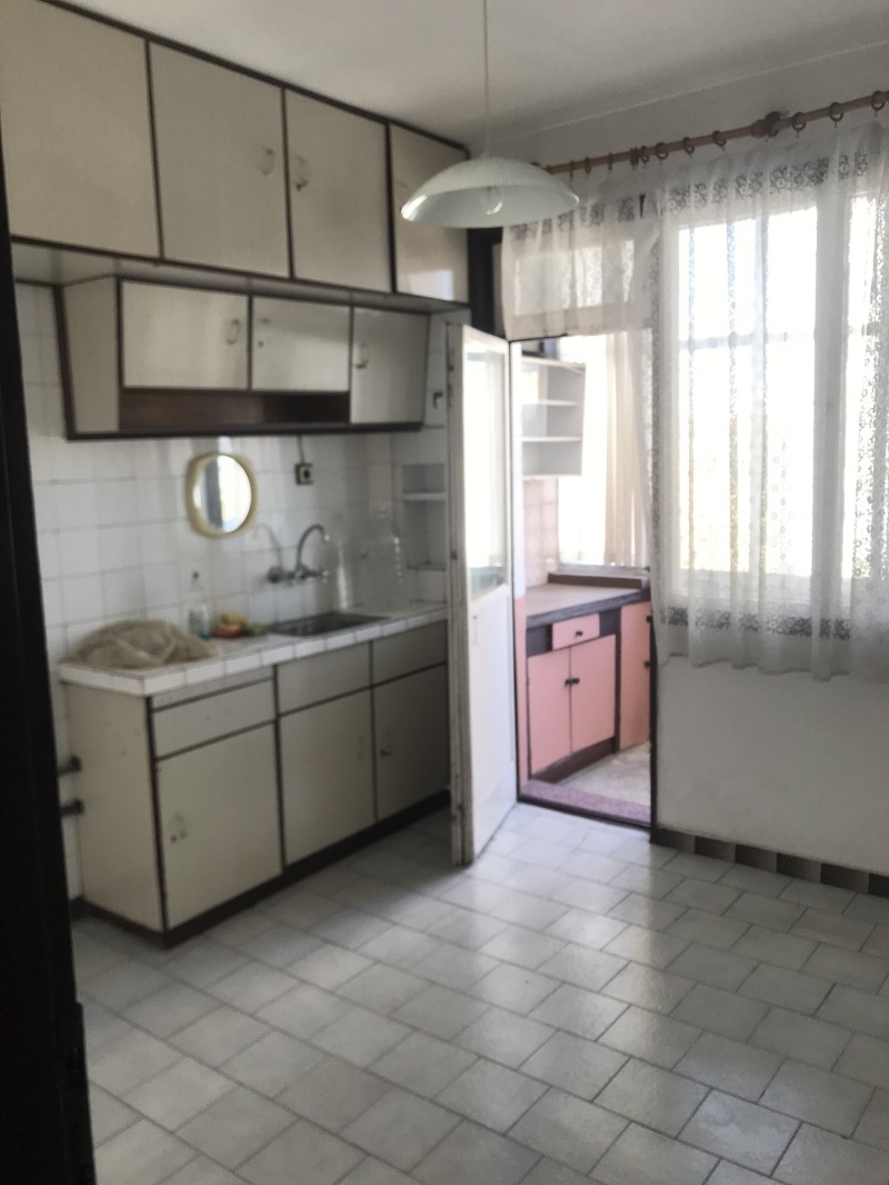 De vânzare  2 dormitoare Plovdiv , Țentâr , 93 mp | 56819095 - imagine [6]