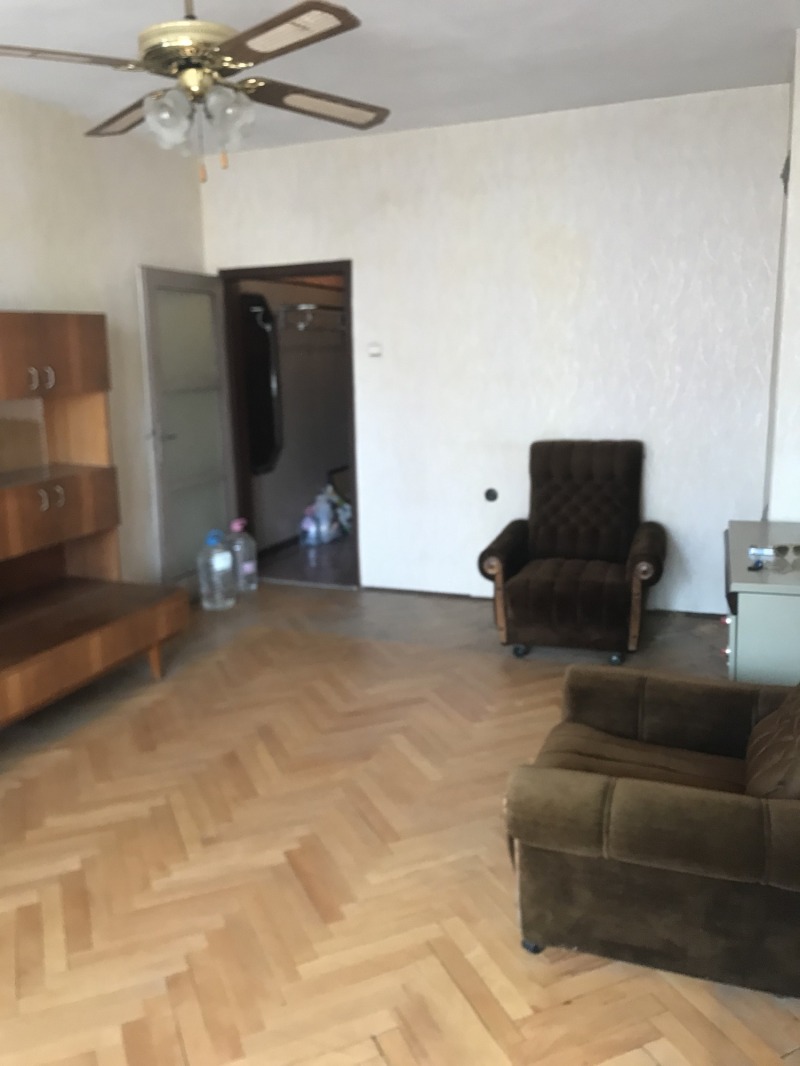 Продава  3-стаен, град Пловдив, Център •  154 000 EUR • ID 17738830 — holmes.bg - [1] 