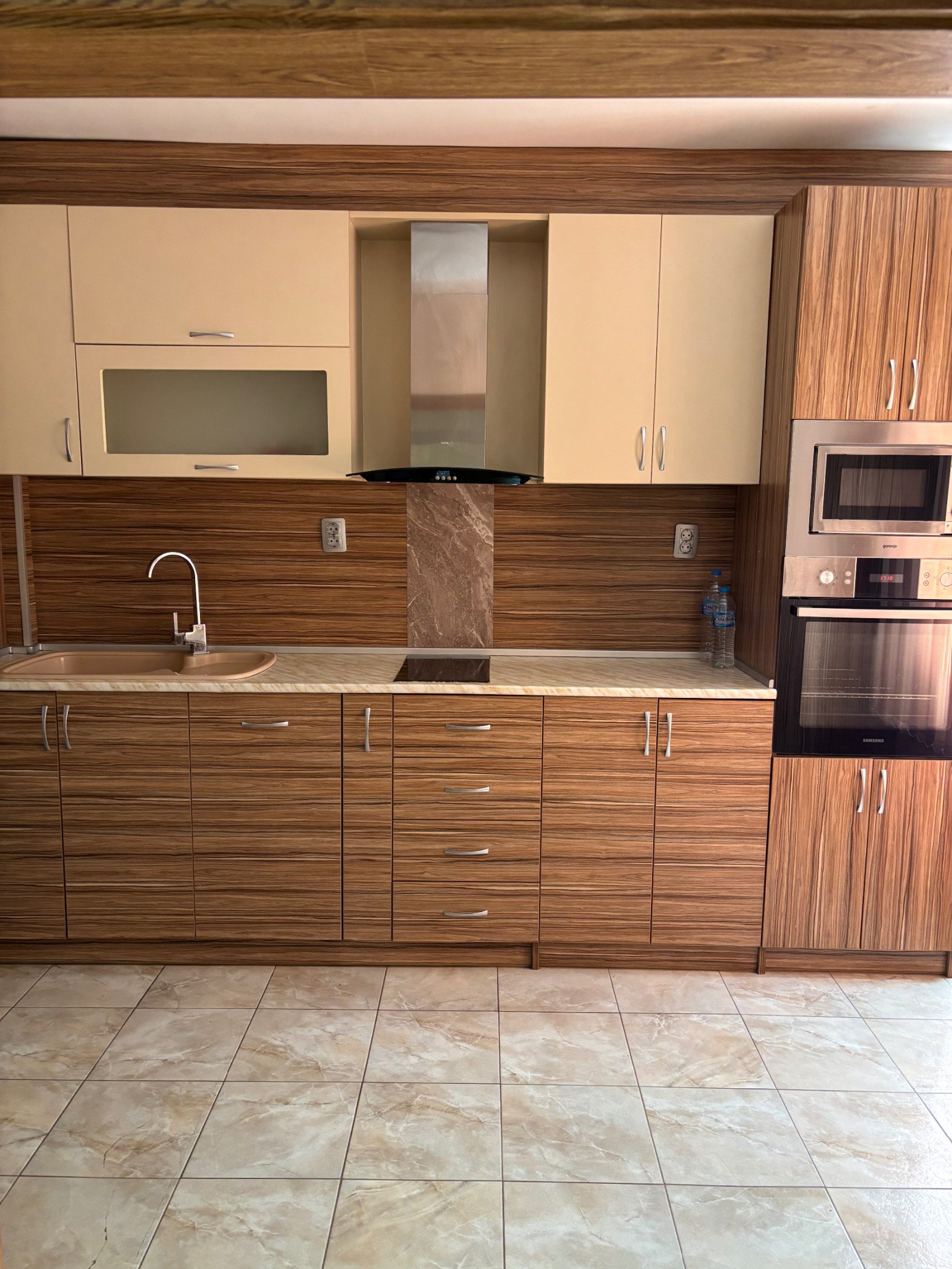 Продава 3-СТАЕН, гр. Стара Загора, Център, снимка 6 - Апартаменти - 55937683