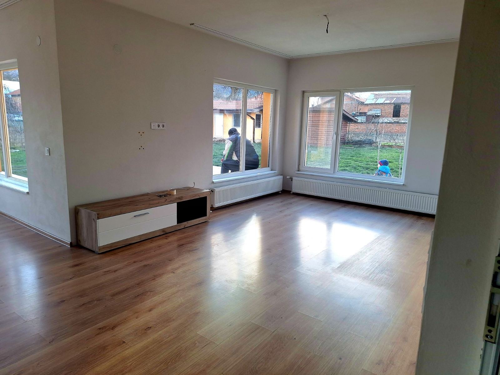 Продава КЪЩА, с. Доспей, област София област, снимка 10 - Къщи - 53620674