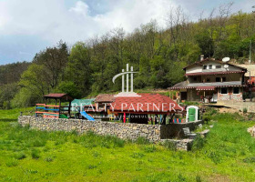 Hus Rebrovo, region Sofia