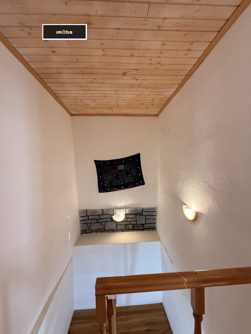 Продава КЪЩА, гр. Троян, област Ловеч, снимка 12 - Къщи - 53097746