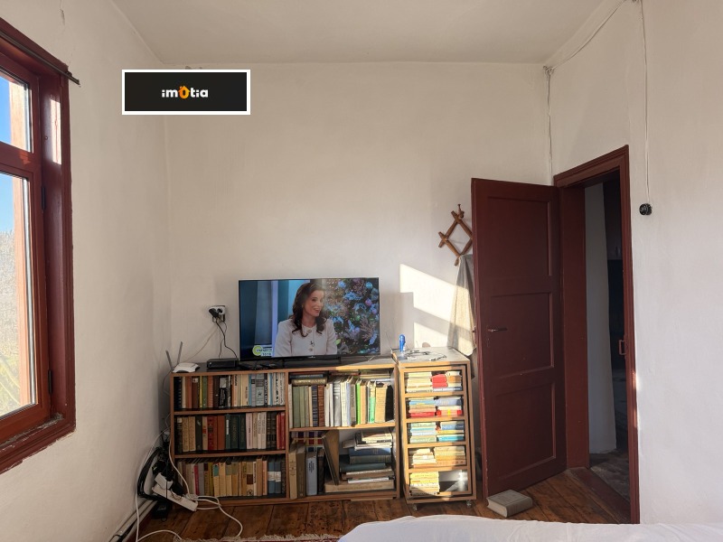 Продава КЪЩА, гр. Троян, област Ловеч, снимка 14 - Къщи - 53097746