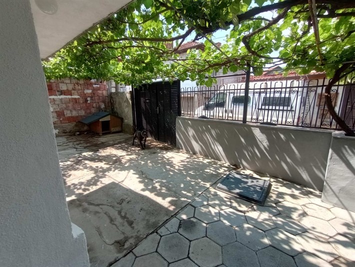 Продава КЪЩА, гр. Перник, Клепало, снимка 2 - Къщи - 55626148