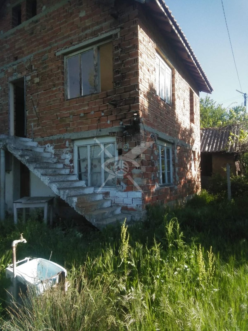 Продава КЪЩА в област Стара Загора, с. Долно ново село - 120 кв.м / 25 600 € » 50 069.25 лв., ЕКС НВД БУРГАС ООД