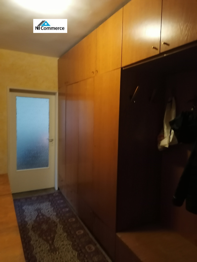 En venta  3 dormitorios Sofia , Lyulin 1 , 115 metros cuadrados | 60729532 - imagen [10]