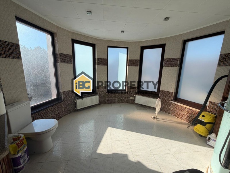 Продава КЪЩА, гр. Варна, м-т Добрева чешма, снимка 13 - Къщи - 52990141