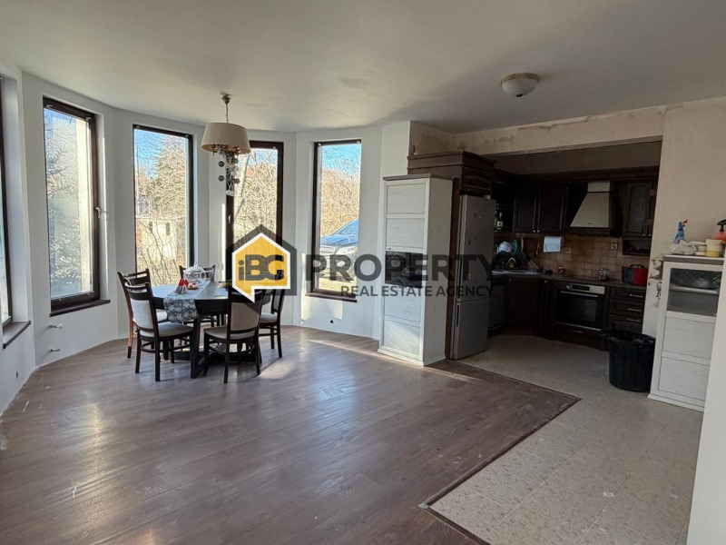 Продава КЪЩА, гр. Варна, м-т Добрева чешма, снимка 9 - Къщи - 52990141