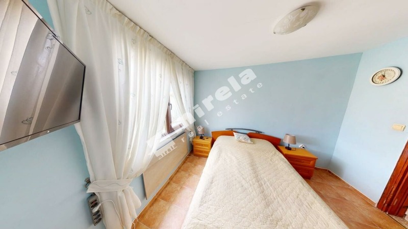 Продава КЪЩА, с. Порой, област Бургас, снимка 9 - Къщи - 53267856