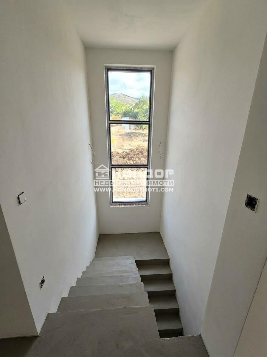Продава КЪЩА, с. Марково, област Пловдив, снимка 8 - Къщи - 56309863