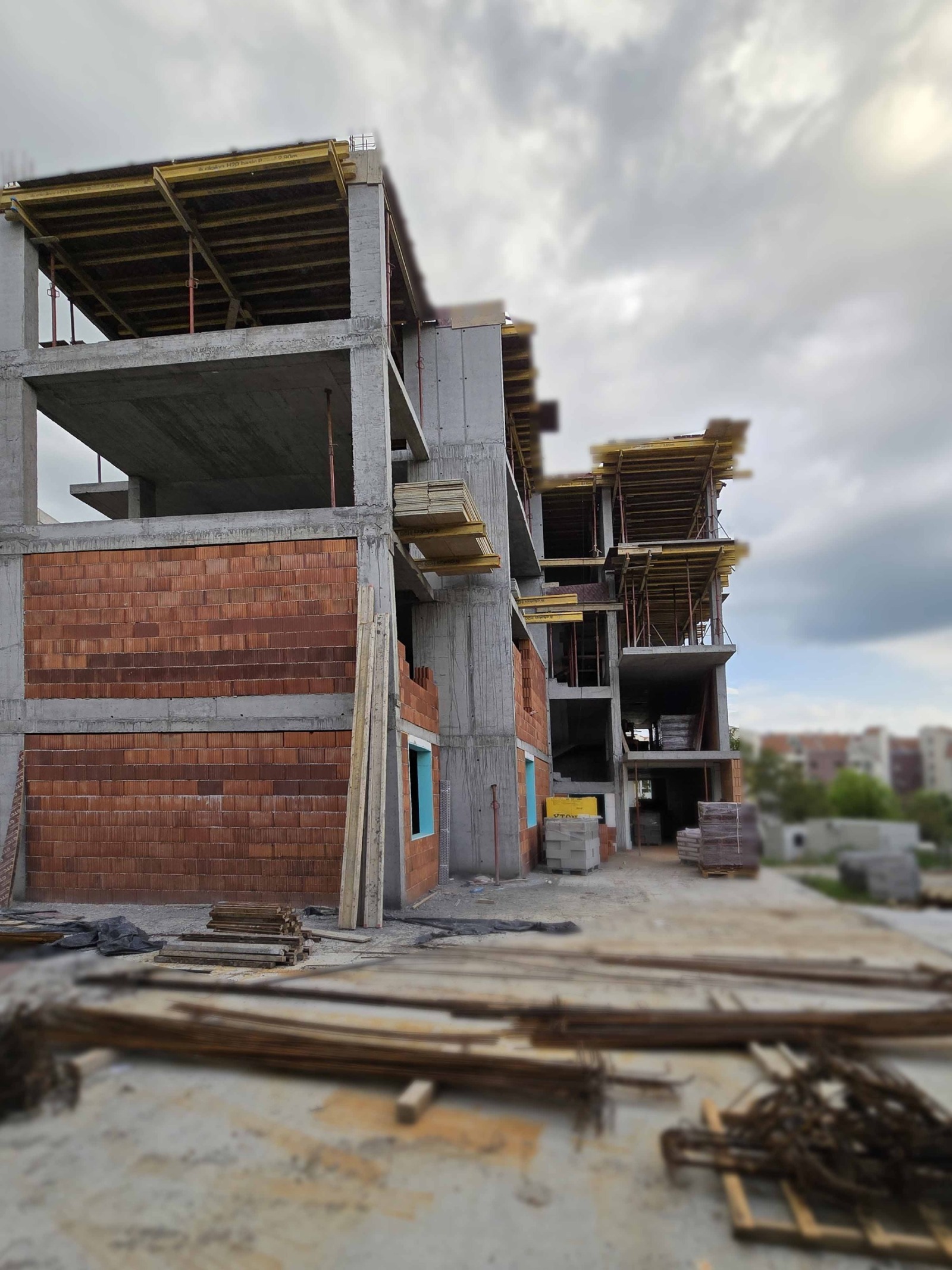 Продава ГАРАЖ, ПАРКОМЯСТО, гр. Стара Загора, Железник - изток