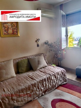 1 chambre Tsentar, Stara Zagora 1