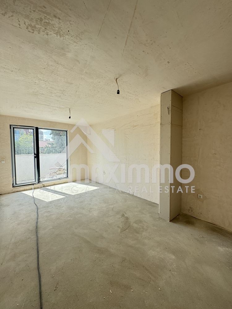 En venta  Estudio Varna , Koljozen pazar , 42 metros cuadrados | 17938513