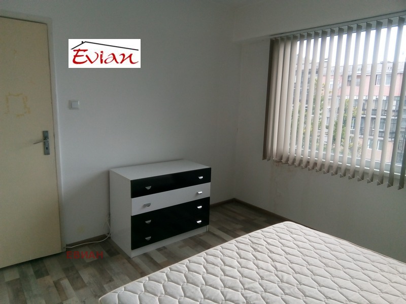 Продава  2-стаен град Русе , Здравец Изток , 55 кв.м | 52520453 - изображение [3]