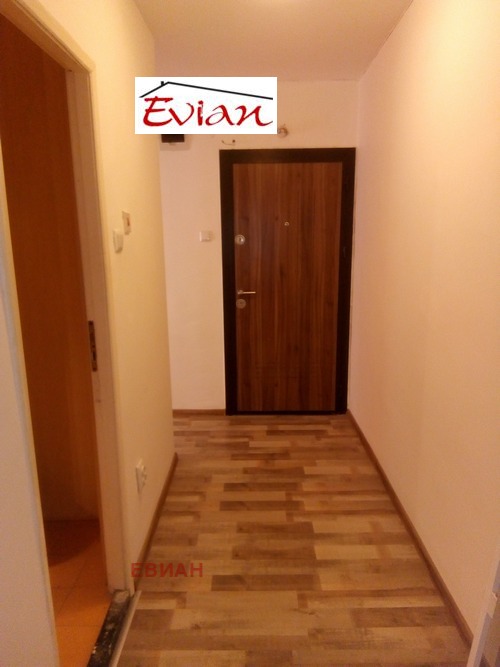 Продава  2-стаен град Русе , Здравец Изток , 55 кв.м | 52520453 - изображение [9]