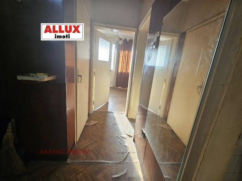 Продава 2-СТАЕН, гр. Русе, Широк център, снимка 5 - Апартаменти - 53002068