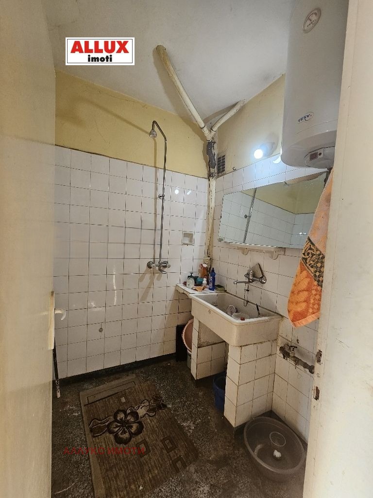 Продава 2-СТАЕН, гр. Русе, Широк център, снимка 13 - Апартаменти - 53002068