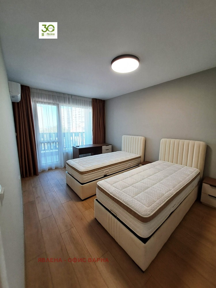 Продава 3-СТАЕН, гр. Варна, Централна поща, снимка 4 - Апартаменти - 55884195