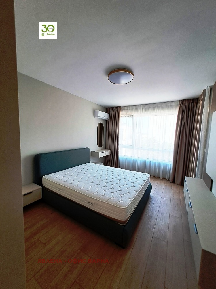 Продава 3-СТАЕН, гр. Варна, Централна поща, снимка 5 - Апартаменти - 55884195