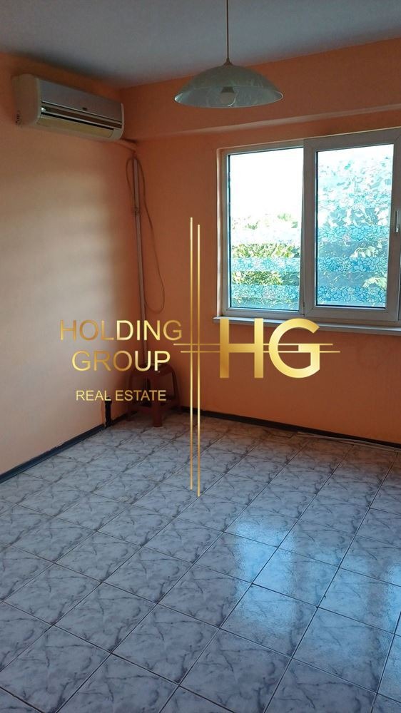 De vânzare  3 dormitoare Varna , Mladost 2 , 90 mp | 47798770 - imagine [4]