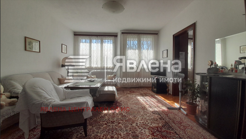 Продава 4-СТАЕН, гр. София, Яворов