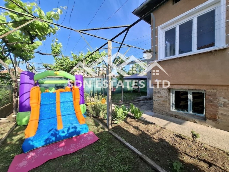 Продава КЪЩА, гр. Казанлък, област Стара Загора, снимка 4 - Къщи - 52622380