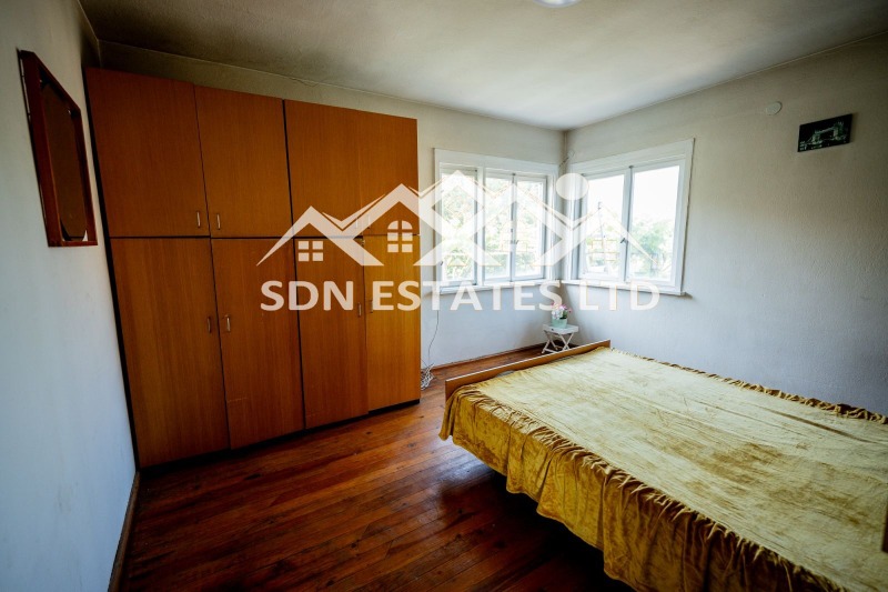 Продава КЪЩА, гр. Казанлък, област Стара Загора, снимка 13 - Къщи - 52622380