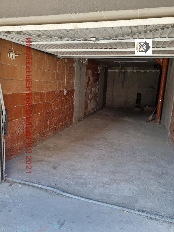 Zu verkaufen  Garage Sofia , Hipodruma , 32 qm | 54913604 - Bild [2]