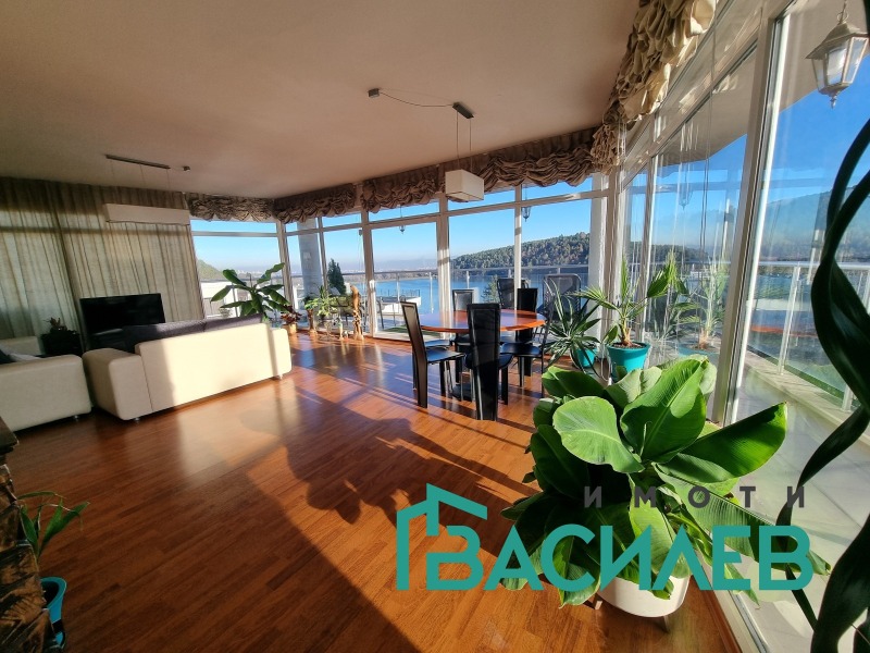 Продава МНОГОСТАЕН в град София, с. Панчарево - 159 кв.м / 689 000 € » 1 347 566.87 лв., ИМОТИ ВАСИЛЕВ ТМ
