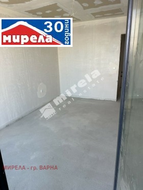 1 dormitorio Mladost 2, Varna 2