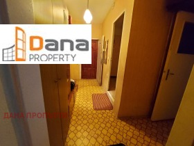 3-стаен град Варна, Възраждане 2